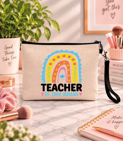 Νεσεσέρ Teacher of tiny human